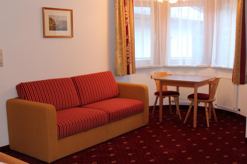 Hotel Hoellroah Kappl  Habitación foto